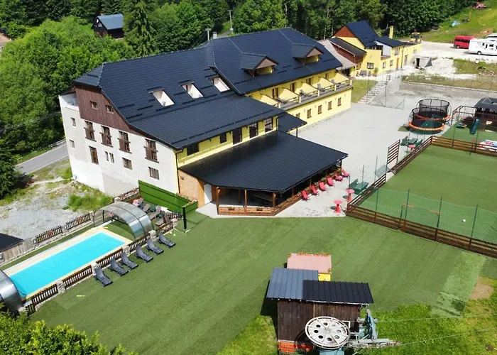 A Skiareal Brnenka Semesteranläggning (resort) *